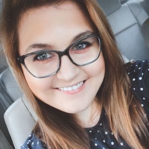 Meet your Posher, Brooke